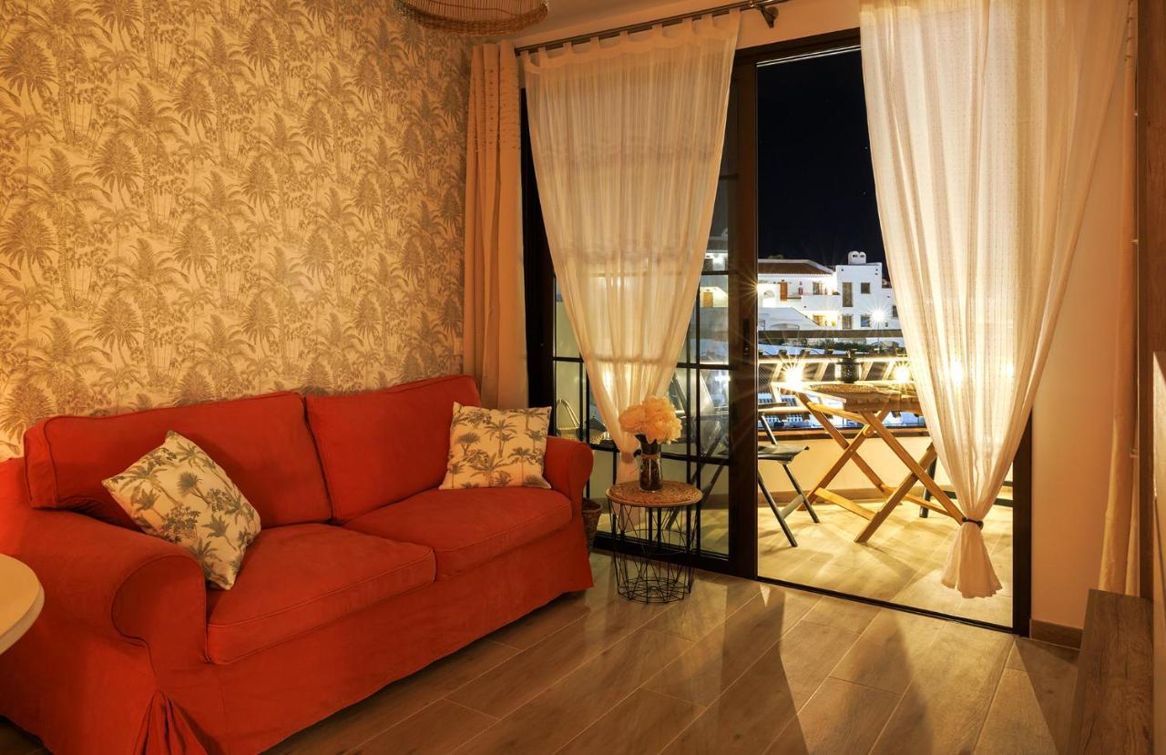Apartment Diamond Roof *